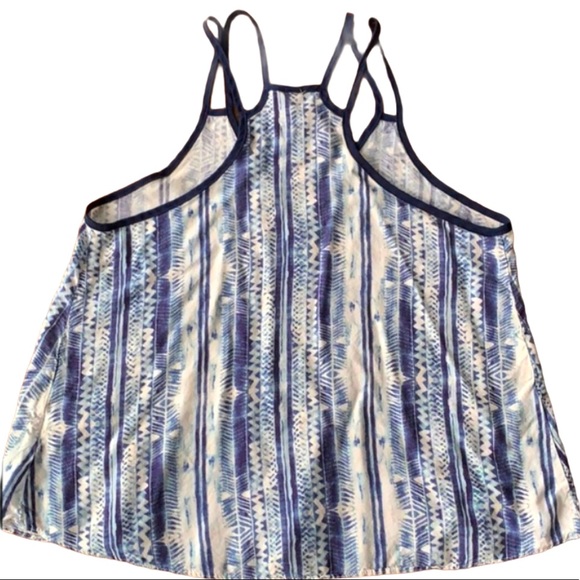 Design Lab Blue Patterned Strappy Tank - Picture 2 of 4